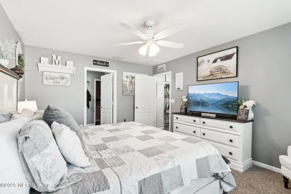 Photo of 17 BIRCHFIELD Place