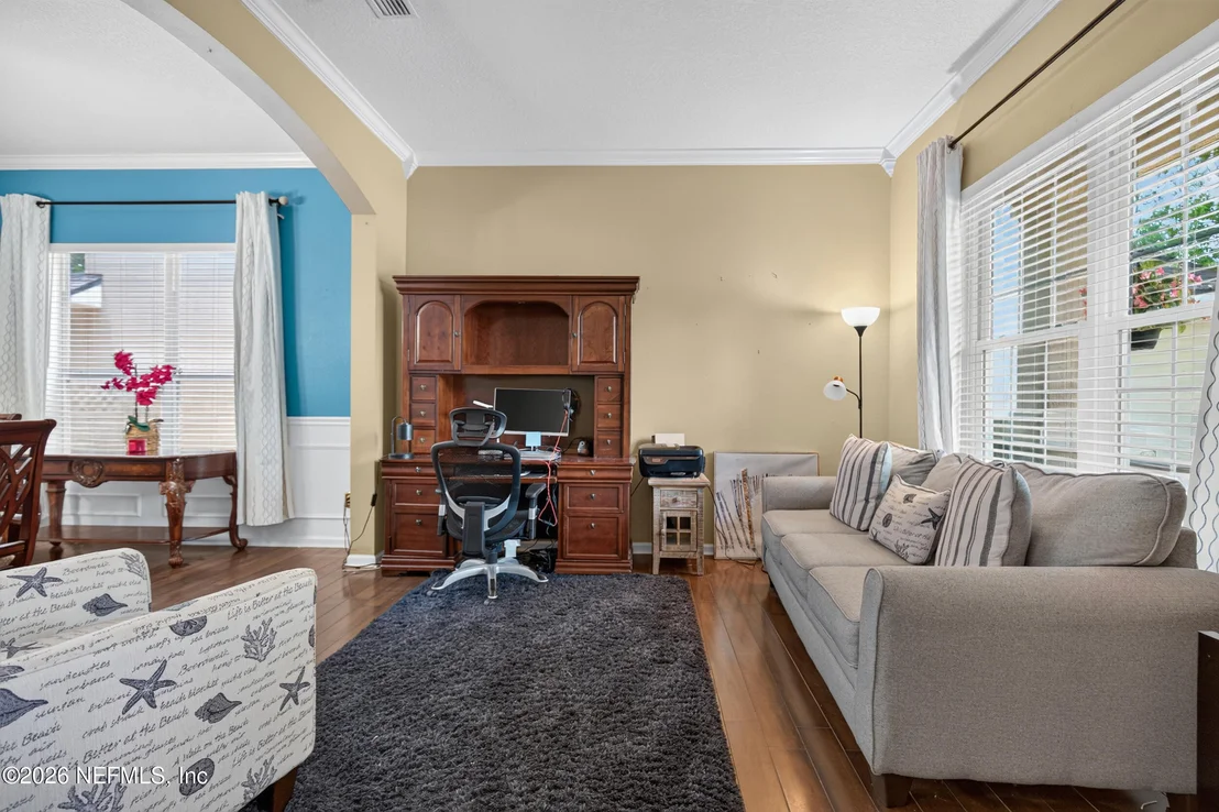 Photo of 616 CANDLEBARK Drive