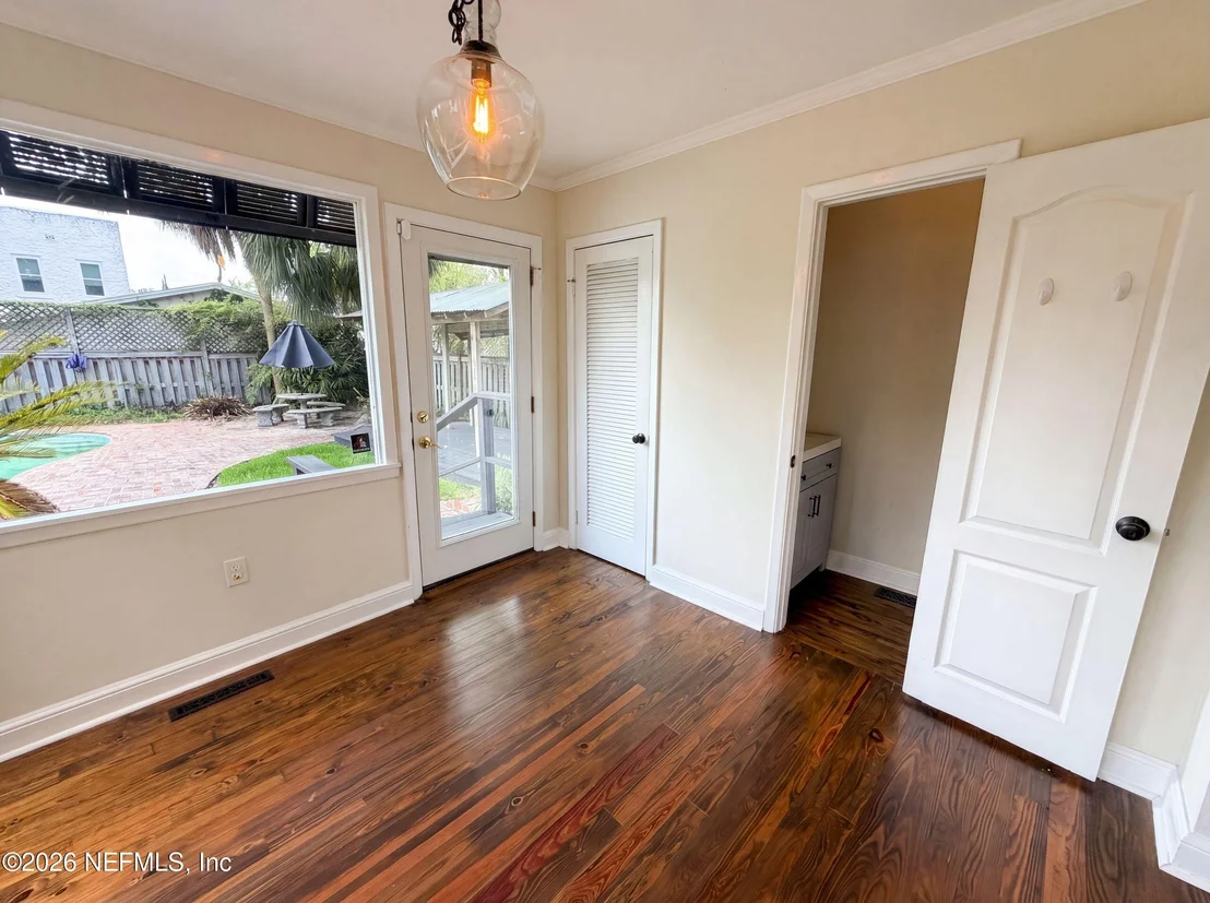 Photo of 1620 CHERRY Street