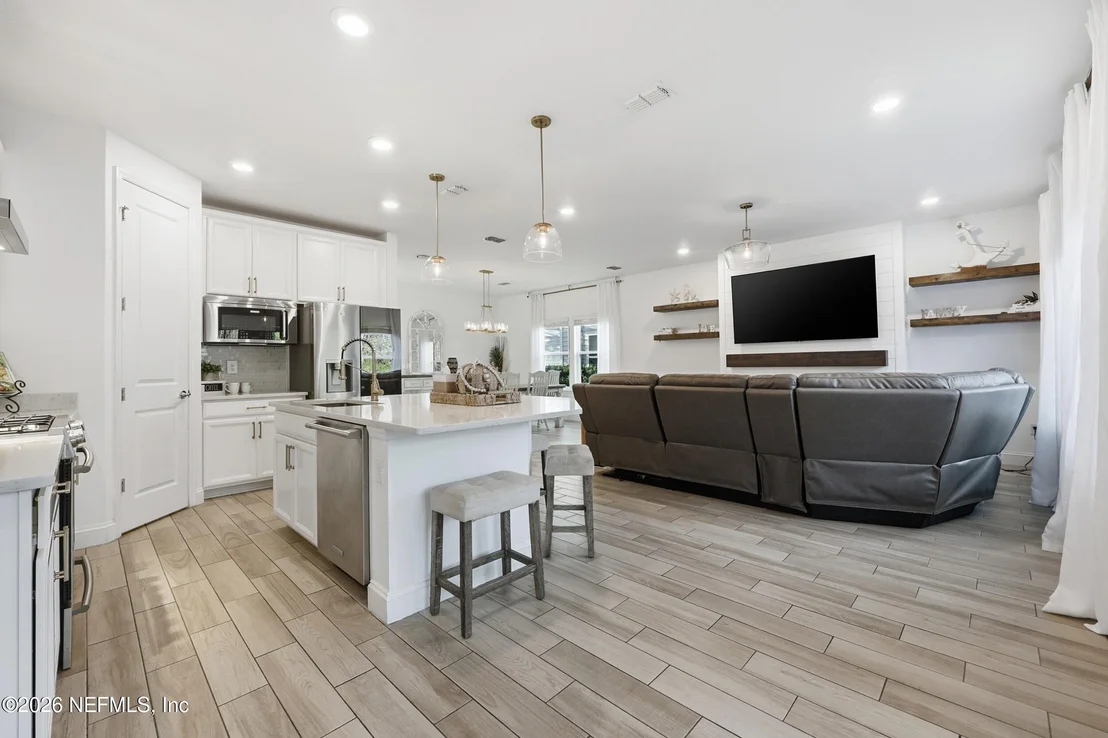 Photo of 270 CLIFTON BAY Loop