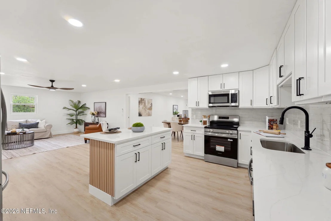 Photo of 7553 IMPALA Lane