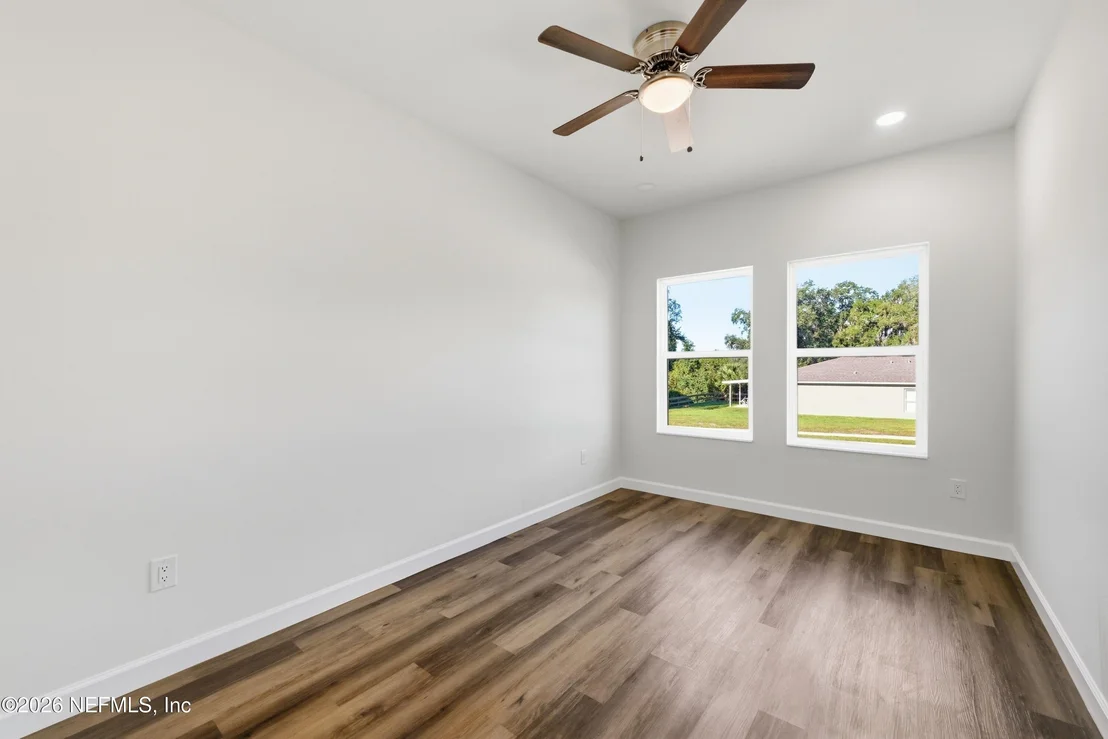 Photo of 115 SIESTA Circle
