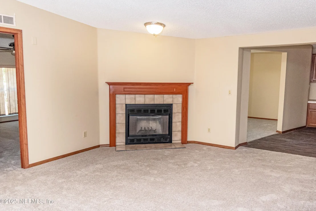 Photo of 5577 MYRTLE Road