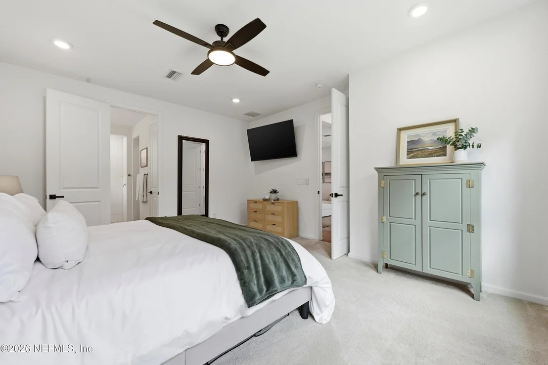 Photo of 357 UNION HILL Drive