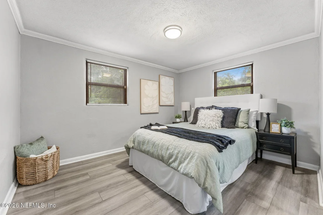 Photo of 10516 ITHACA Drive