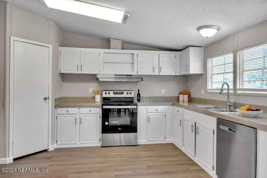 Photo of 11003 COUNTY ROAD 121