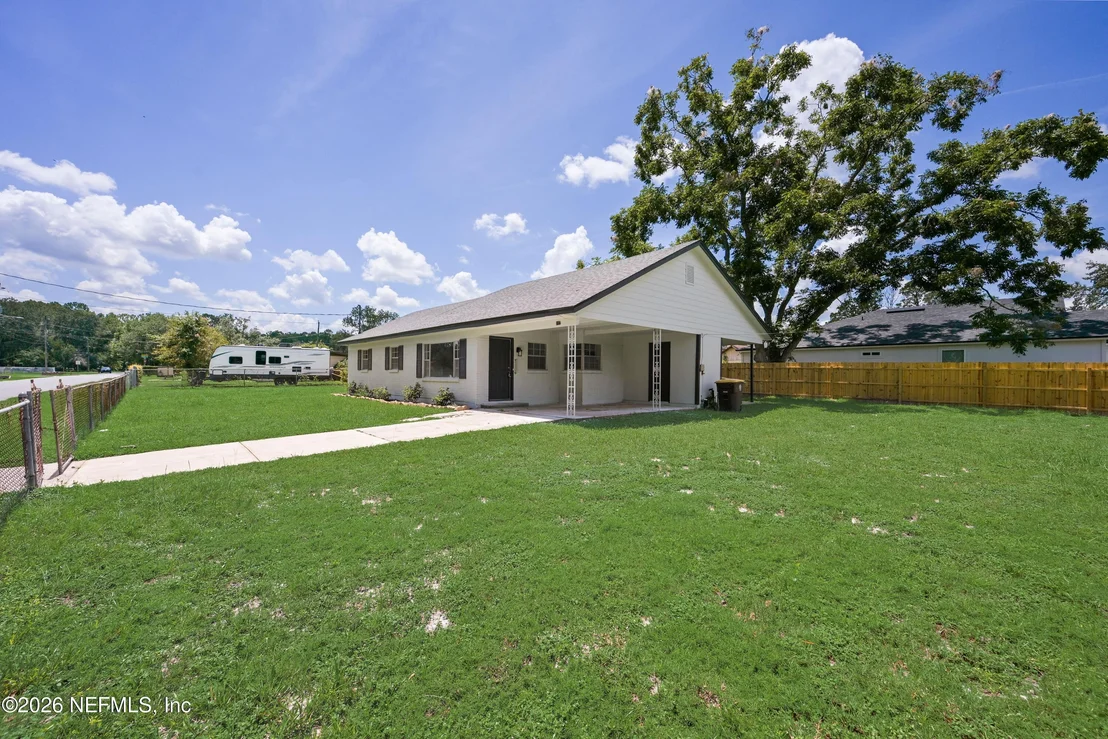 Photo of 772 ALVIS Road
