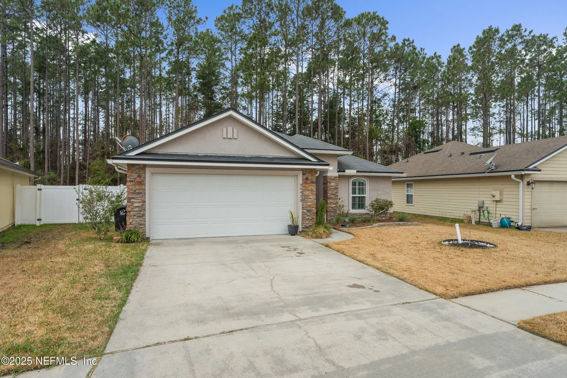 Photo of 96433 COMMODORE POINT Drive