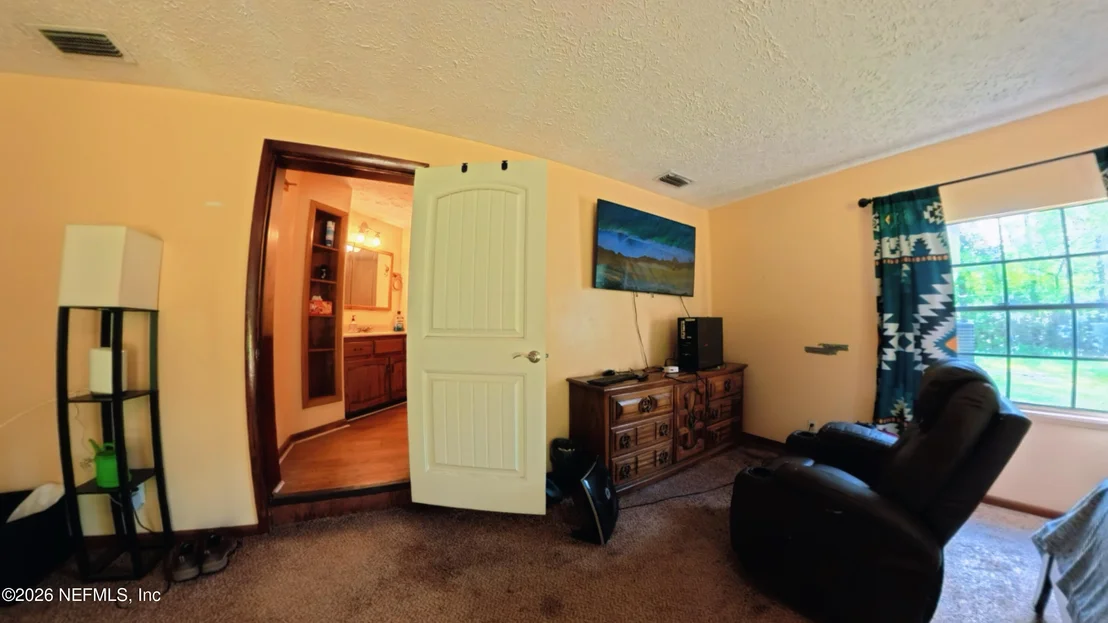 Photo of 94 MACHELLE Drive