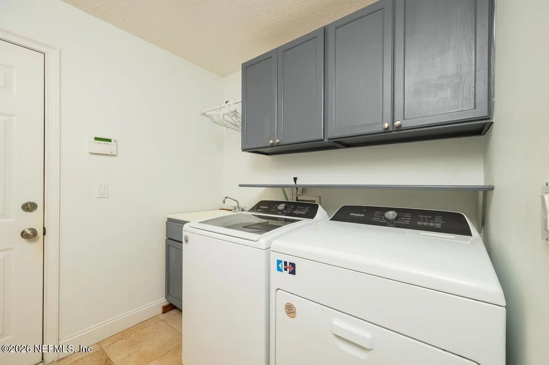 Photo of 1852 HICKORY TRACE Drive