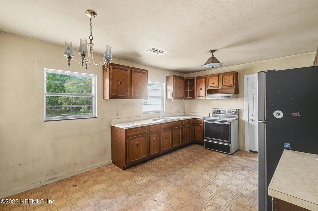 Photo of 3026 BESSENT Road