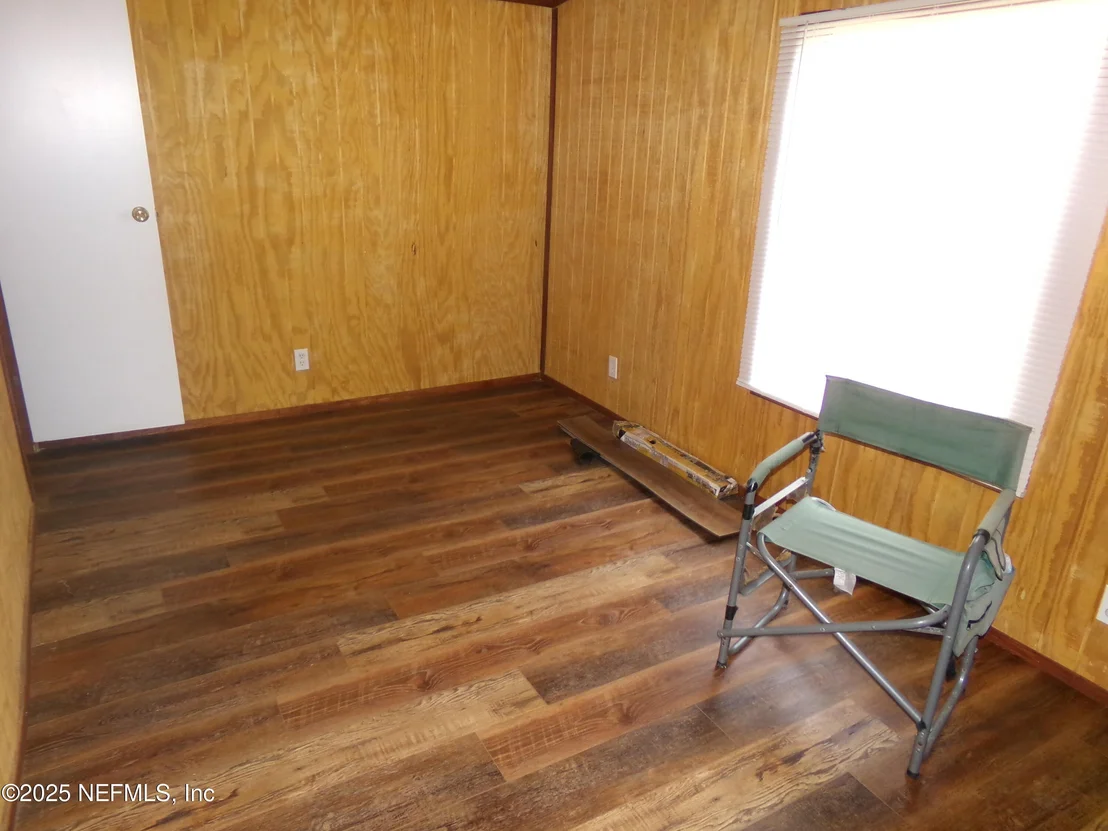 Photo of 231 6TH Way