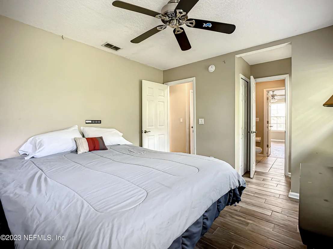 Photo of 914 GARRISON Drive