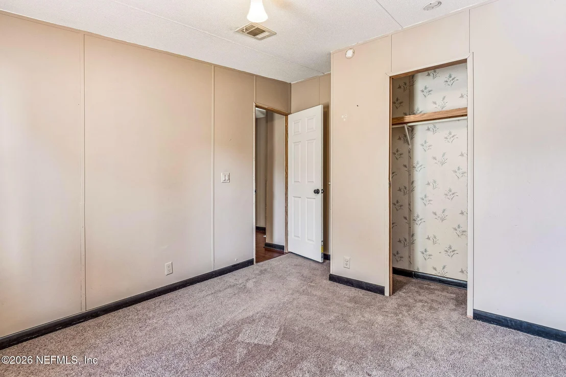 Photo of 8080 PLUMMER Road