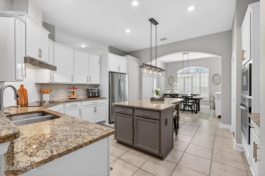 Photo of 50 FLORA LAKE Circle
