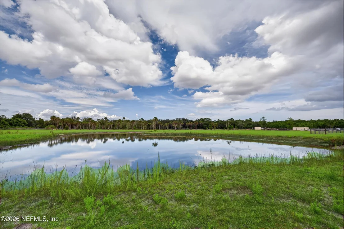 Photo of 475 COUNTY ROAD 335
