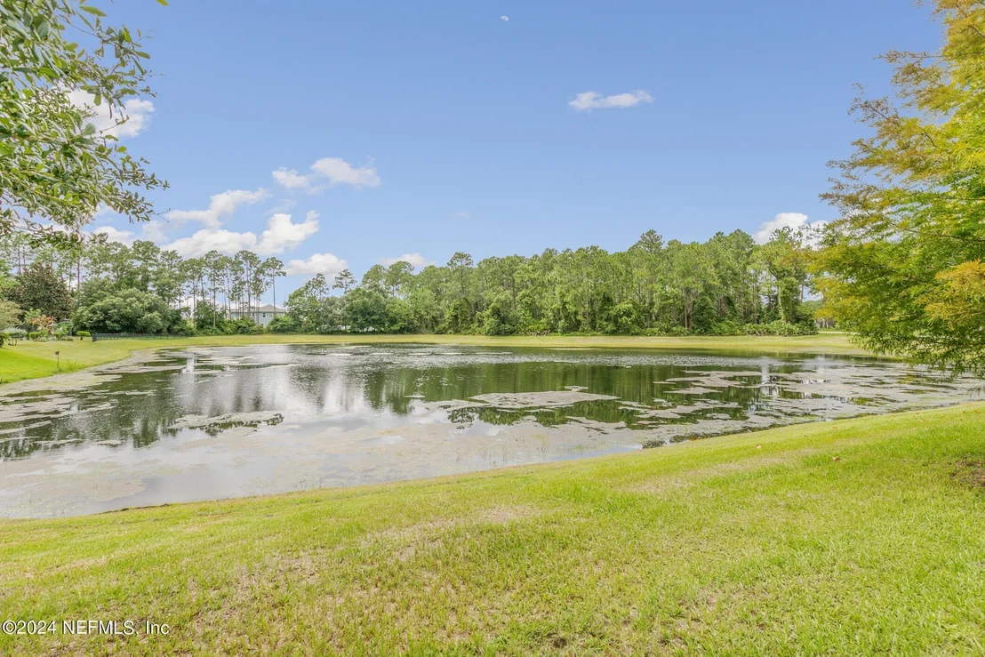 Photo of 4120 LONICERA Loop