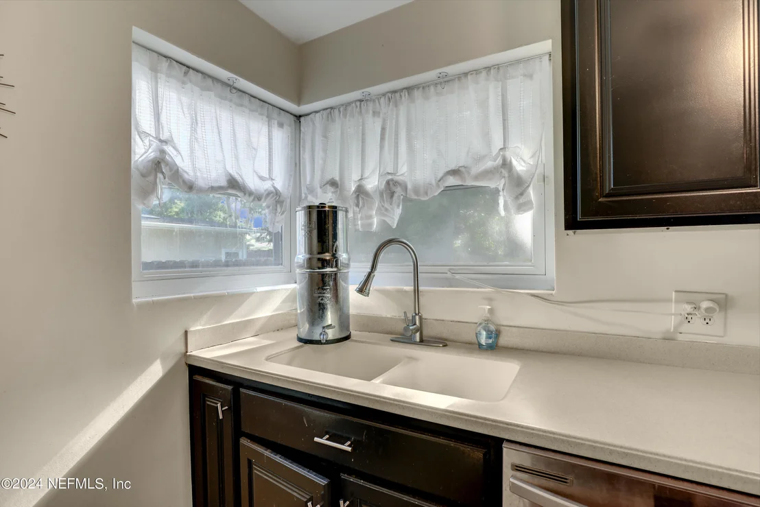 Photo of 2401 CALADIUM Road