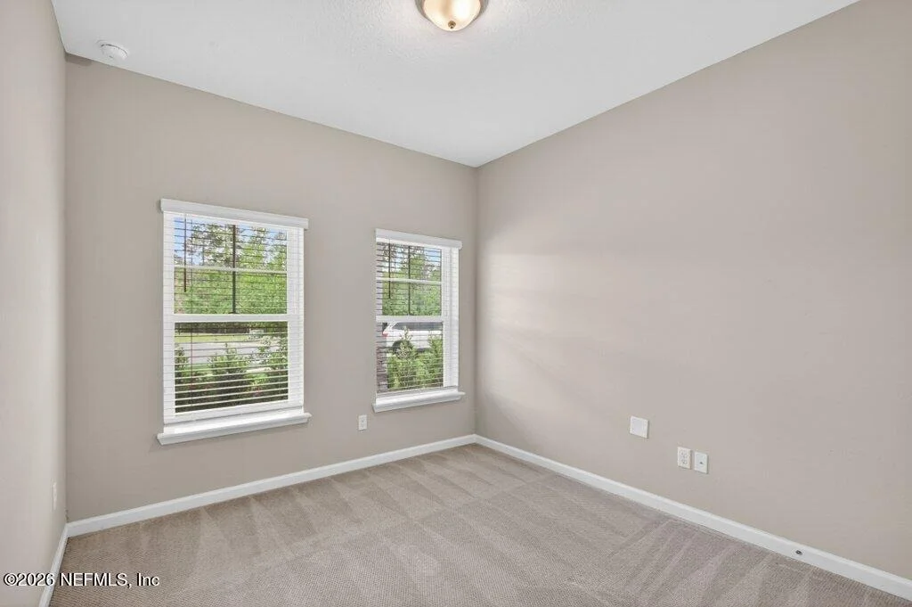 Photo of 21 YARDLEY Court