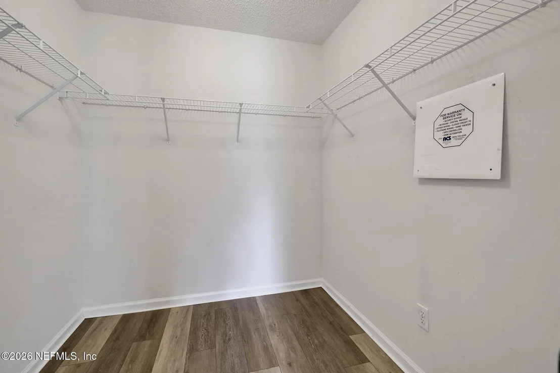 Photo of 6399 SILK LEAF Lane