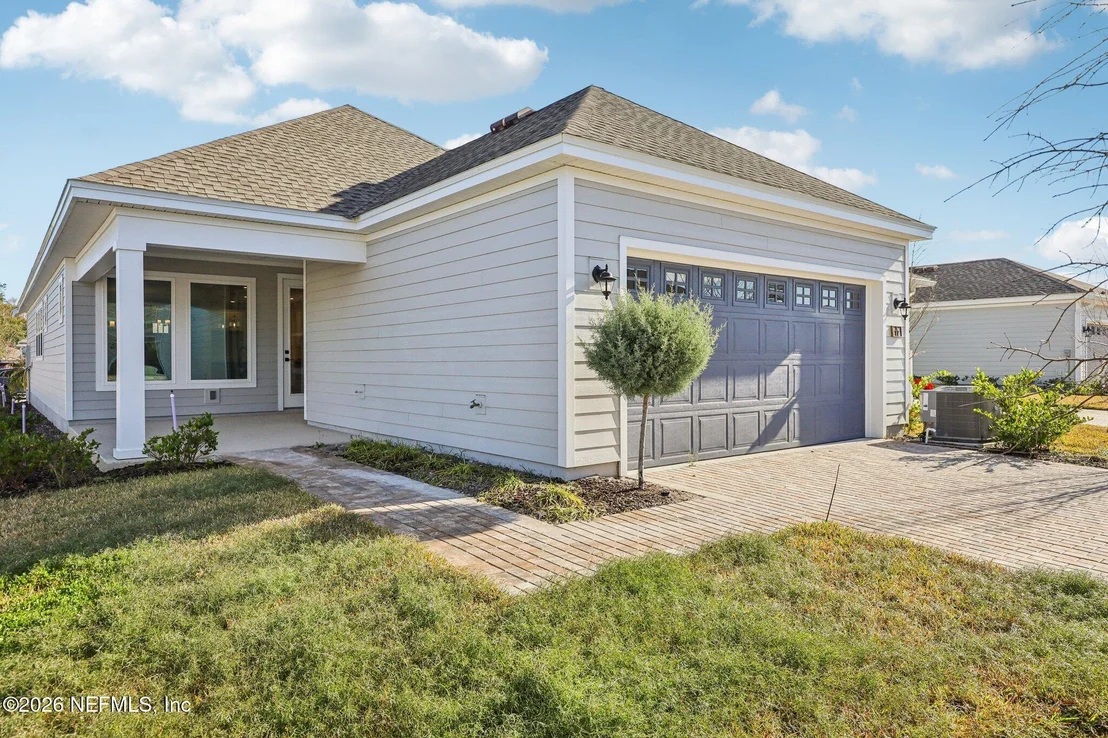 Photo of 17 JAMESTOWN Court