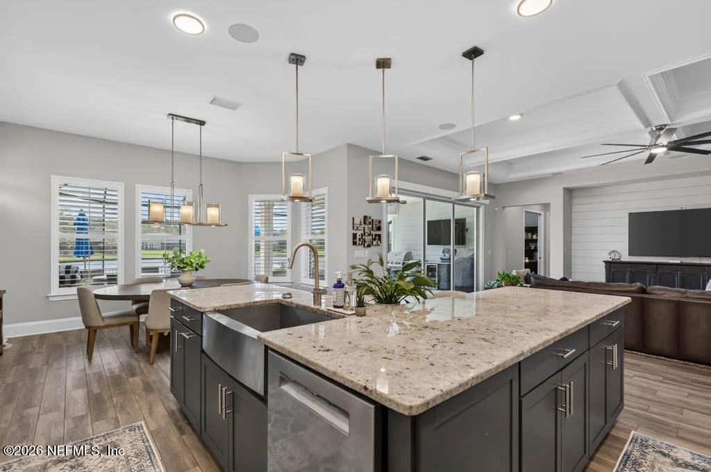 Photo of 660 OUTLOOK Drive