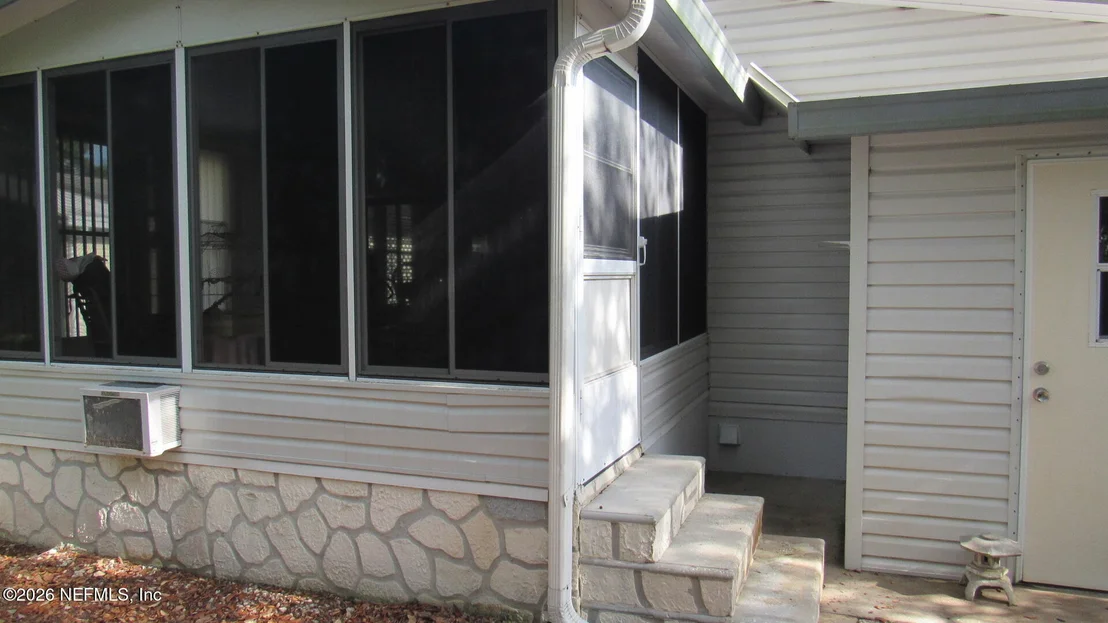 Photo of 2103 STACEY Drive
