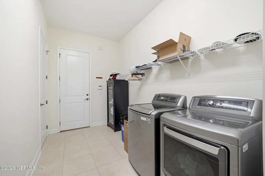 Photo of 2937 PESCARA Drive