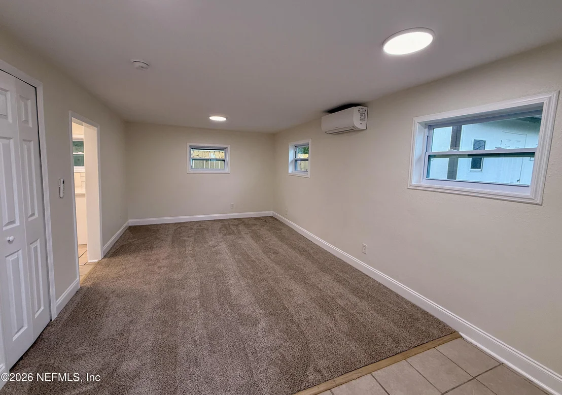 Photo of 5106 APPLETON Avenue