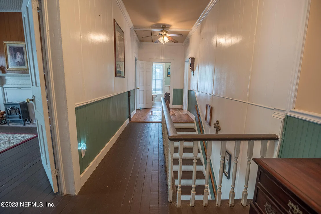 Photo of 404 N CHERRY Street