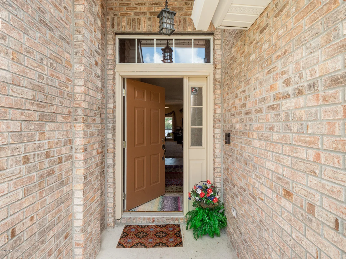Photo of 3927 DANFORTH Drive W
