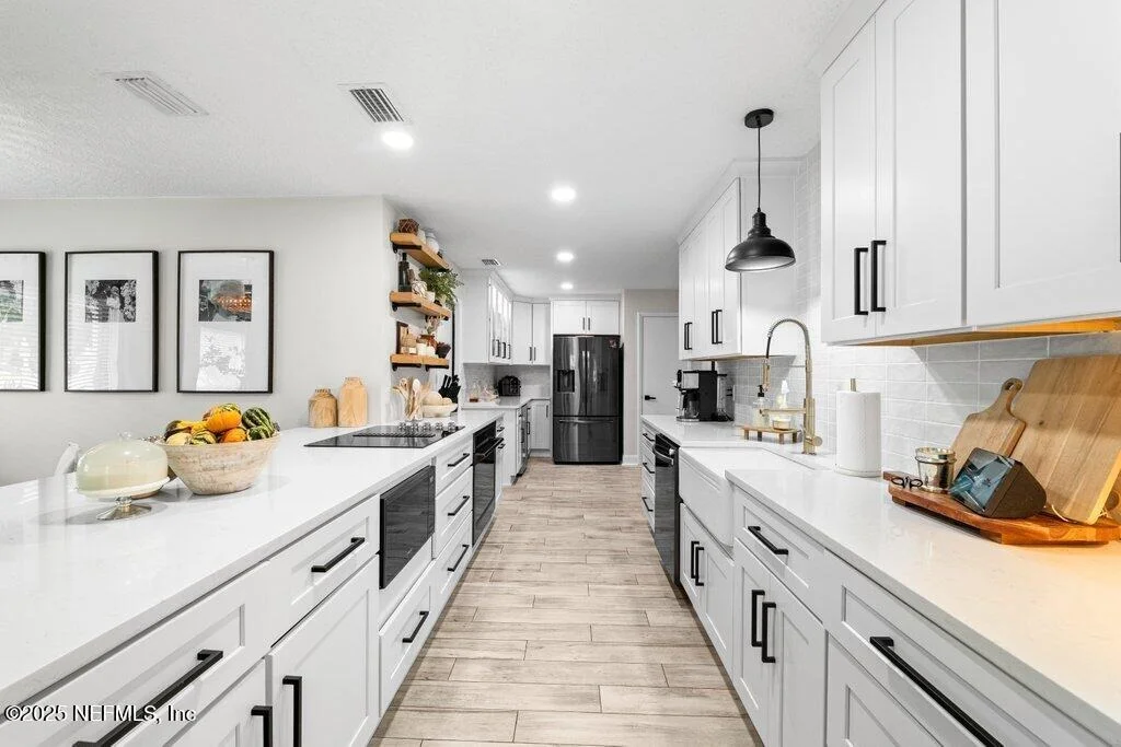 Photo of 2533 BLUFFTON Drive