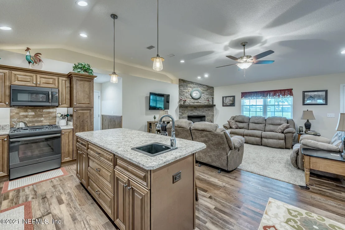 Photo of 4775 COUNTY ROAD 305