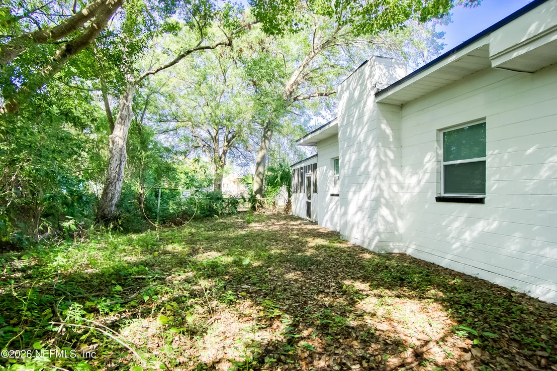 Photo of 6910 CARTIER Circle