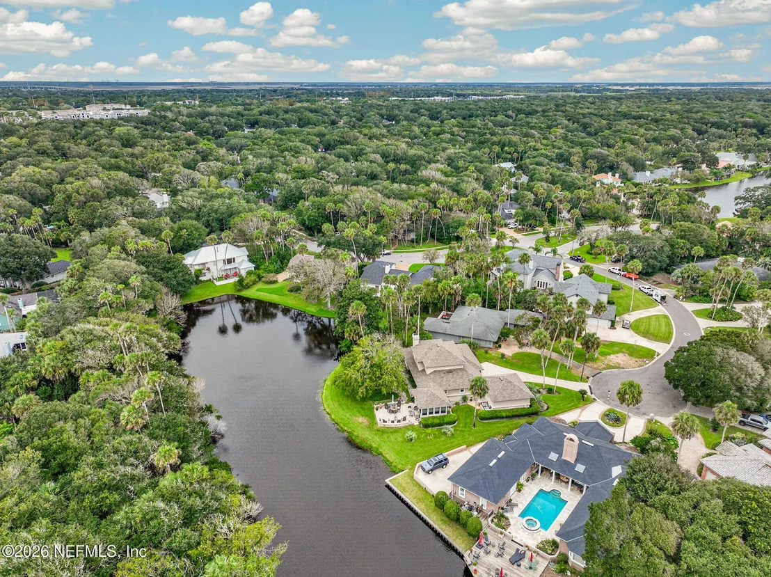 Photo of 2206 LAUGHING GULL Circle