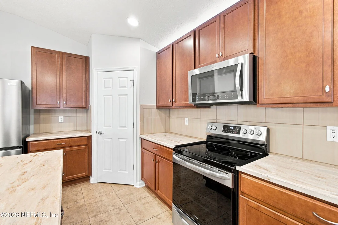 Photo of 9592 ABBY GLEN Circle