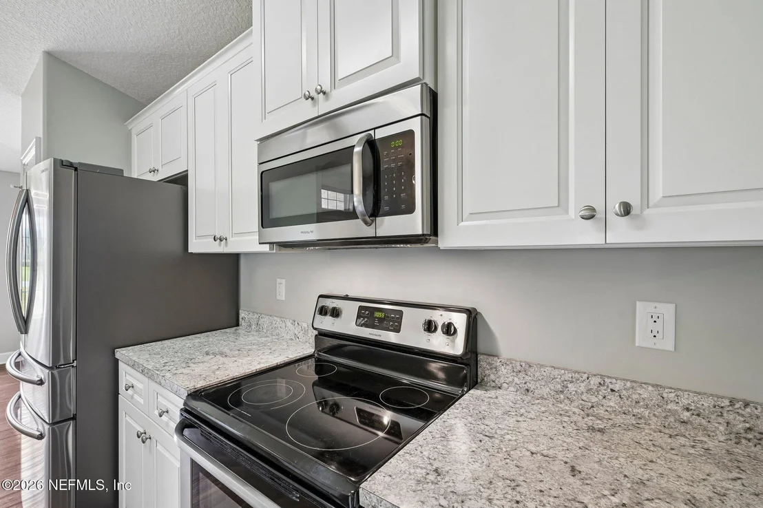 Photo of 51065 BLOOMINGTON Way