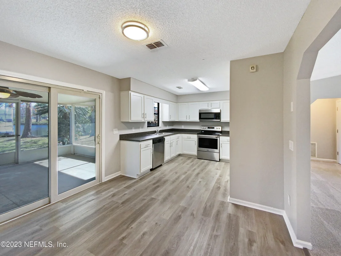 Photo of 7537 KESTREL Drive