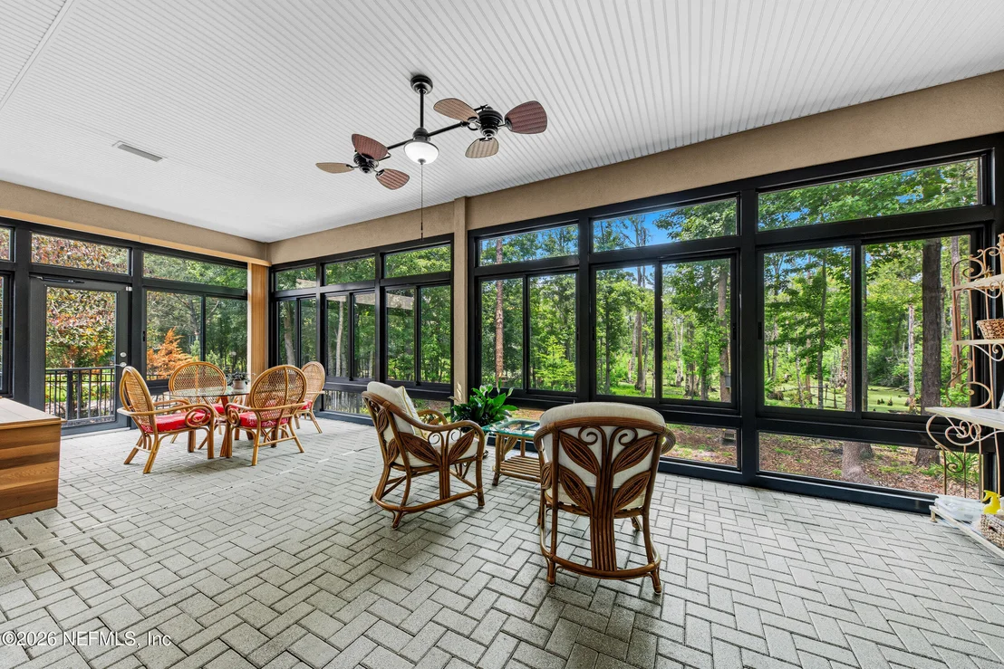Photo of 1015 GREEN PINE Circle