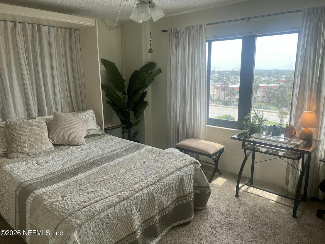 Photo of Unit 4B at 1513 OCEAN SHORE Boulevard