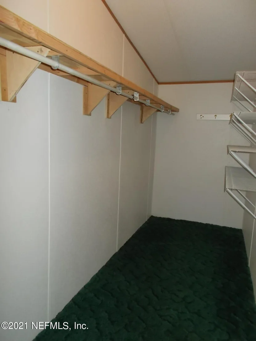 Photo of 35038 SPLIT OAK Drive