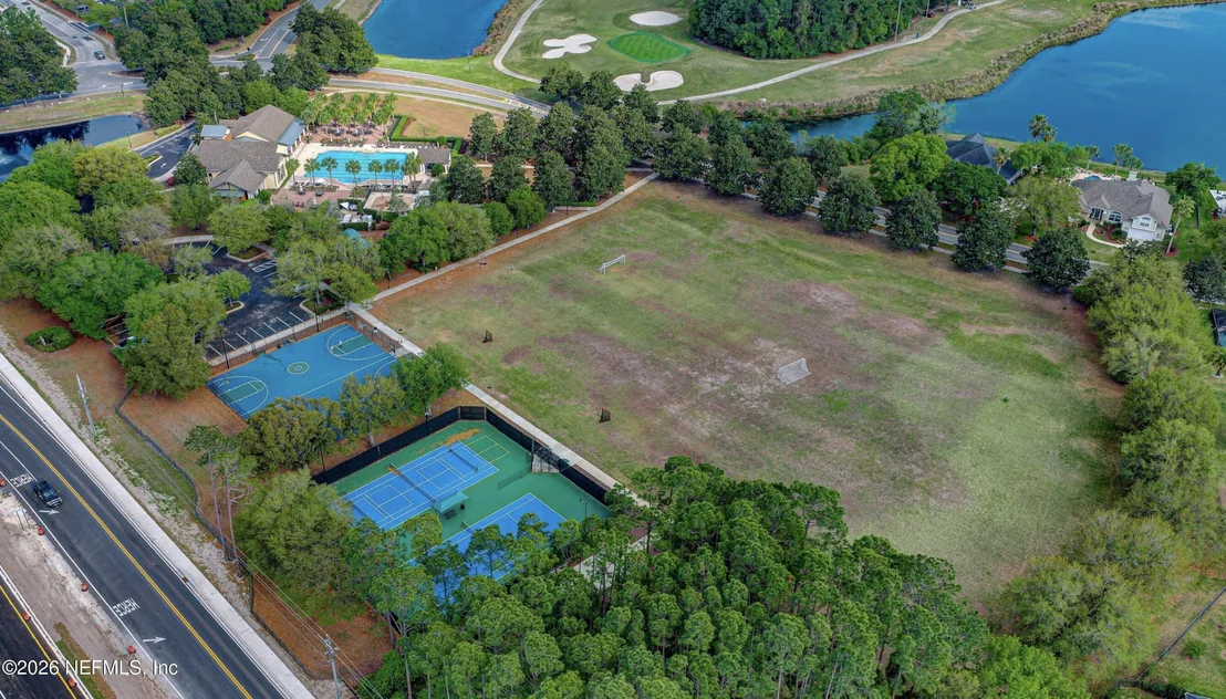 Photo of 3152 E BANISTER Road