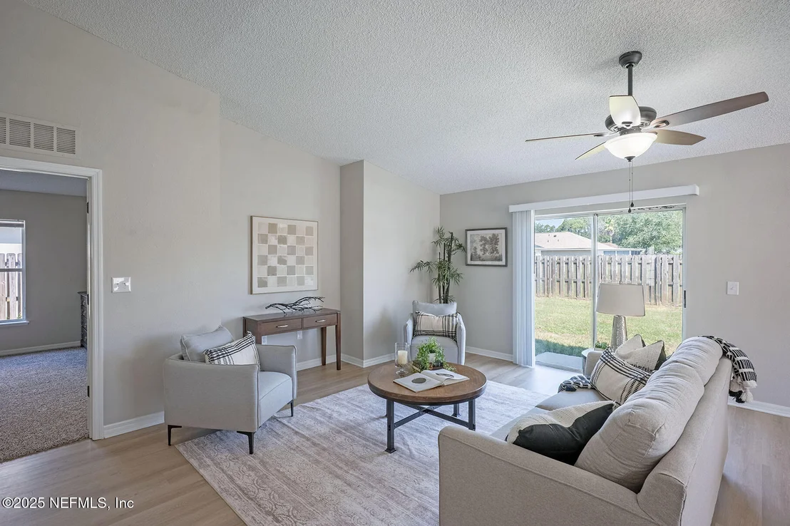 Photo of 2920 STONEGATE Lane