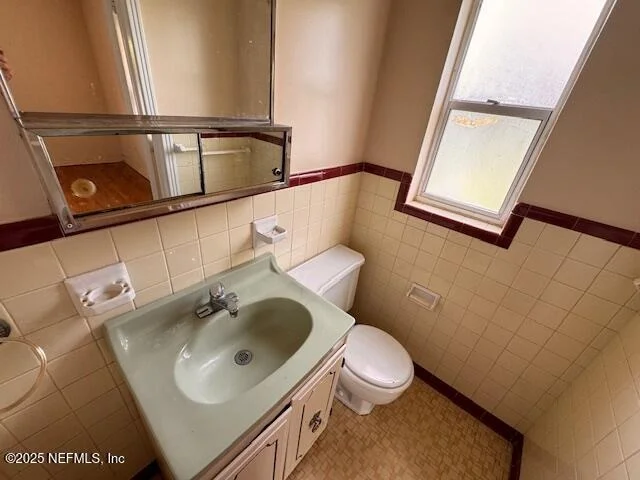 Photo of 5741 WILSON Boulevard