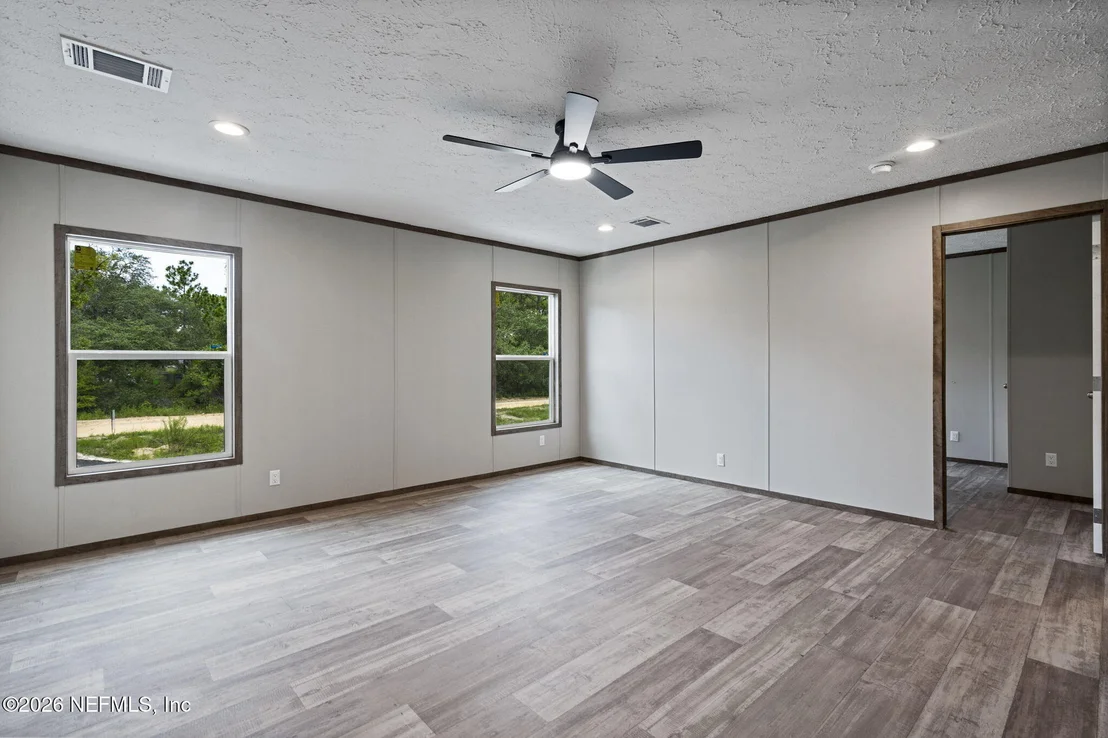 Photo of 7607 OAK FOREST Road