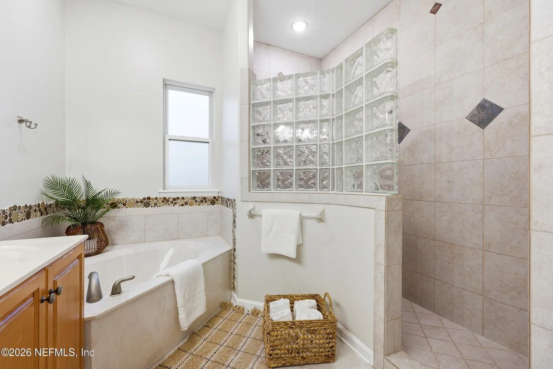 Photo of 500 SEAGATE Lane S
