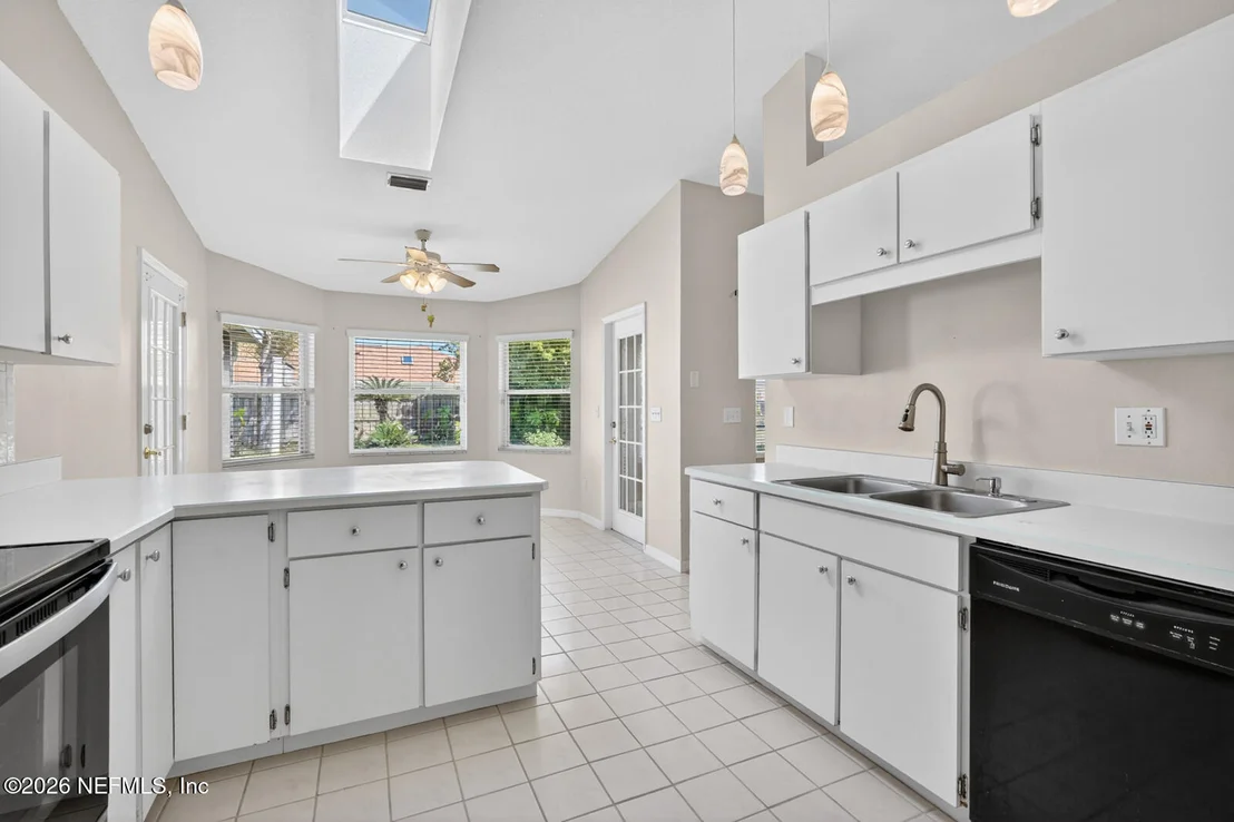 Photo of 153 WELLSTONE Drive