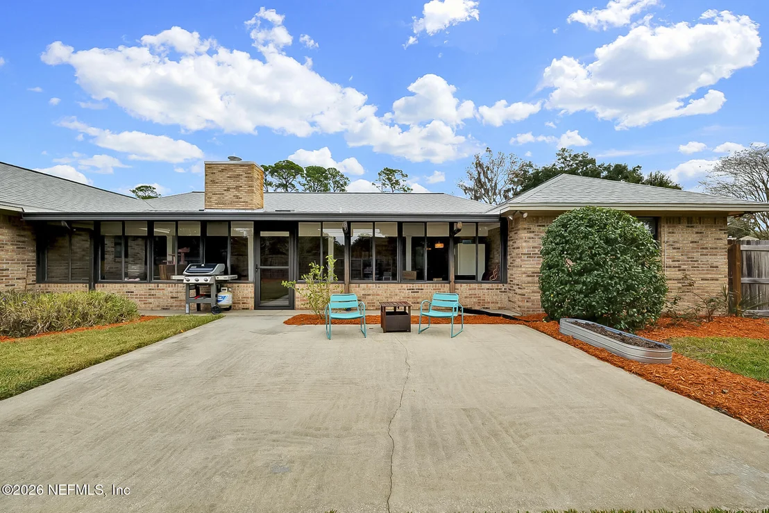Photo of 9662 TRENDLE Lane