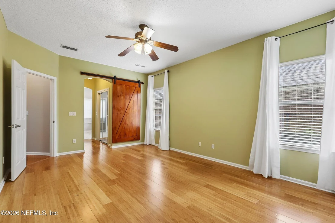 Photo of 2479 PINEHURST Lane