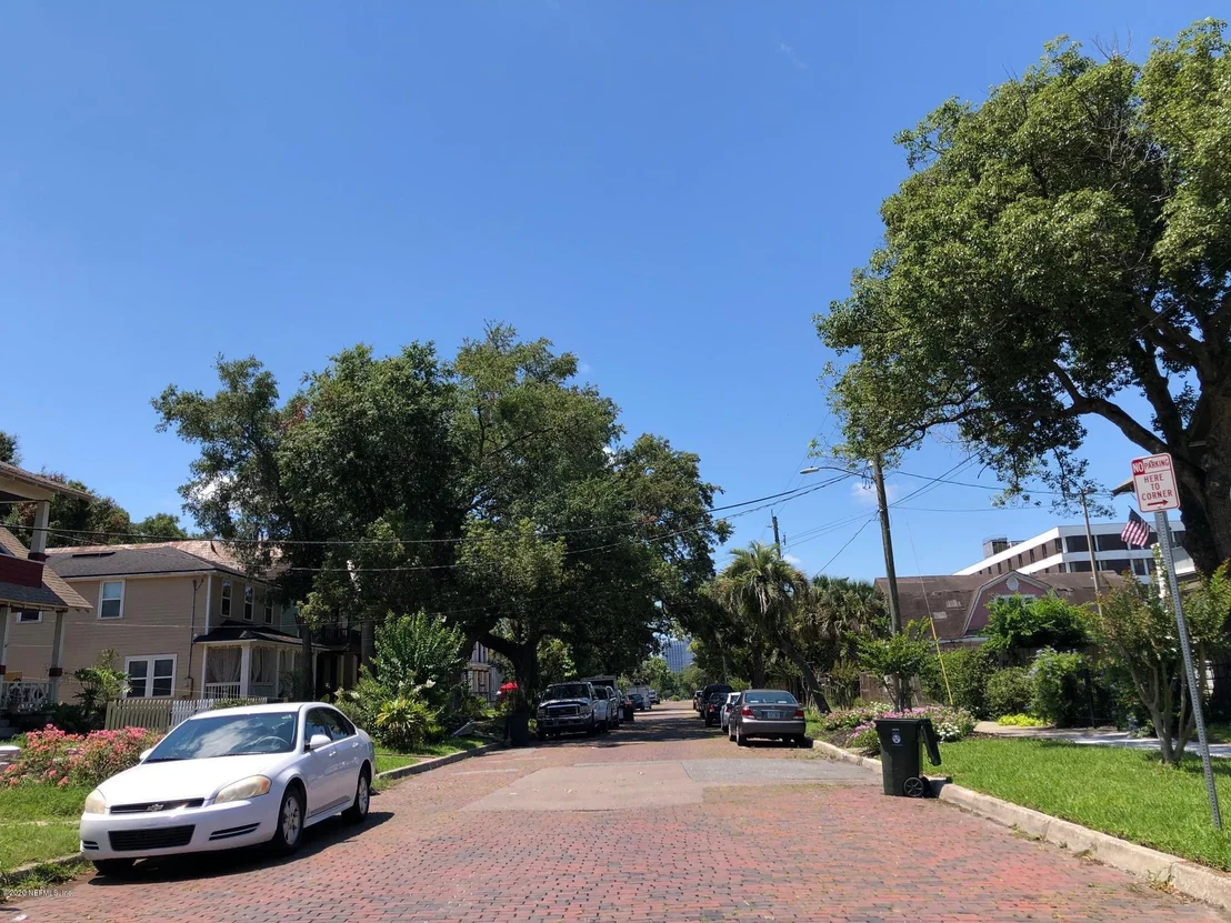 Photo of 1926 PERRY Street
